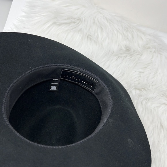 janessa Leone Luca Packable Wool Hat Black Small main image 7